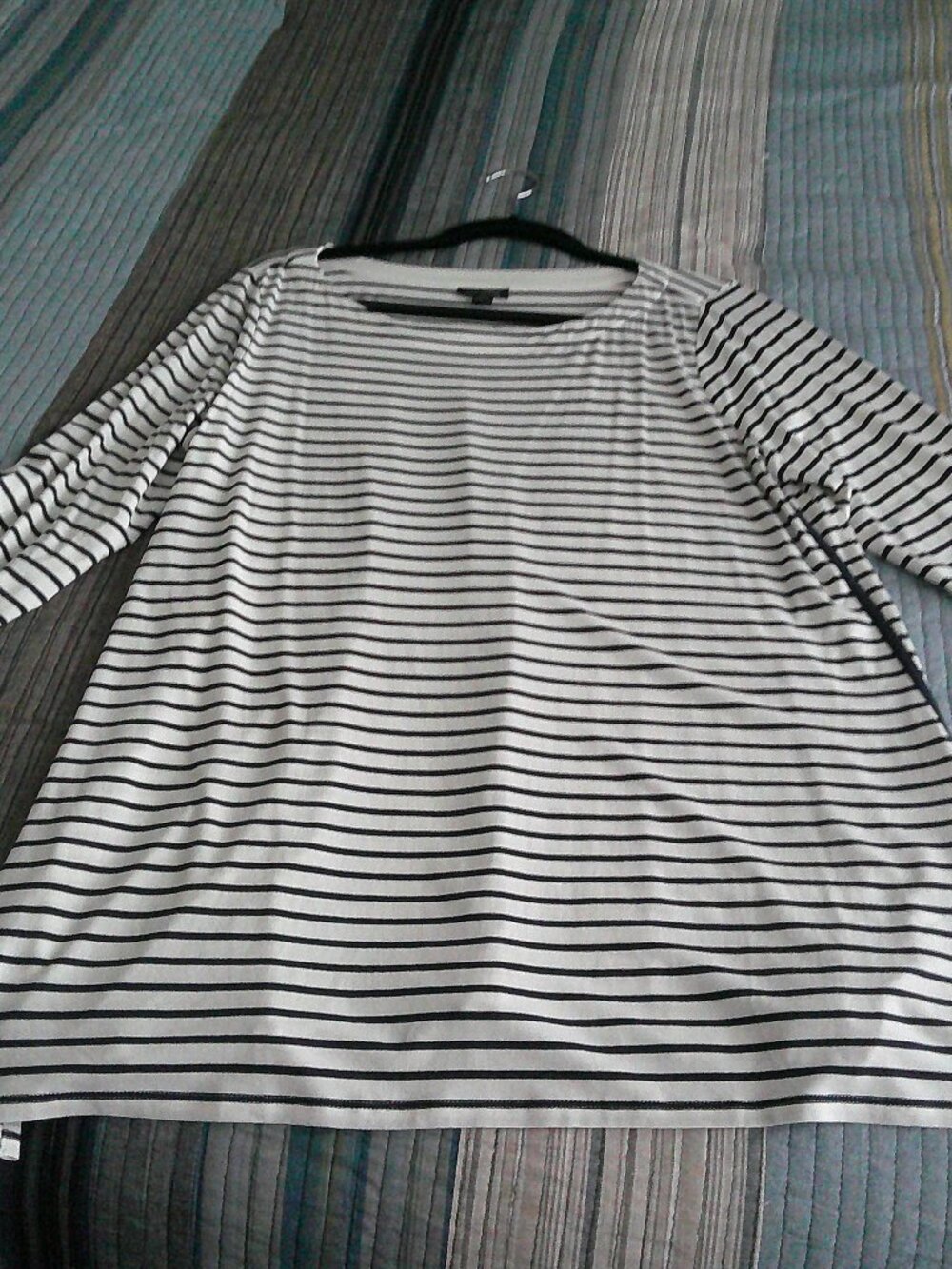 J. Jill wearever Black&white striped tunic,with Side accent a & slit  Size L
